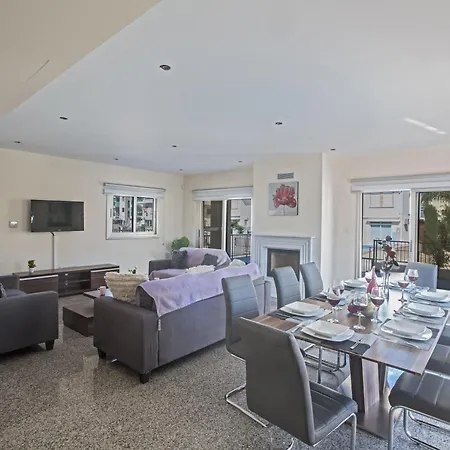 Schoene Ferienvilla Mit Privatem Pool * Protaras